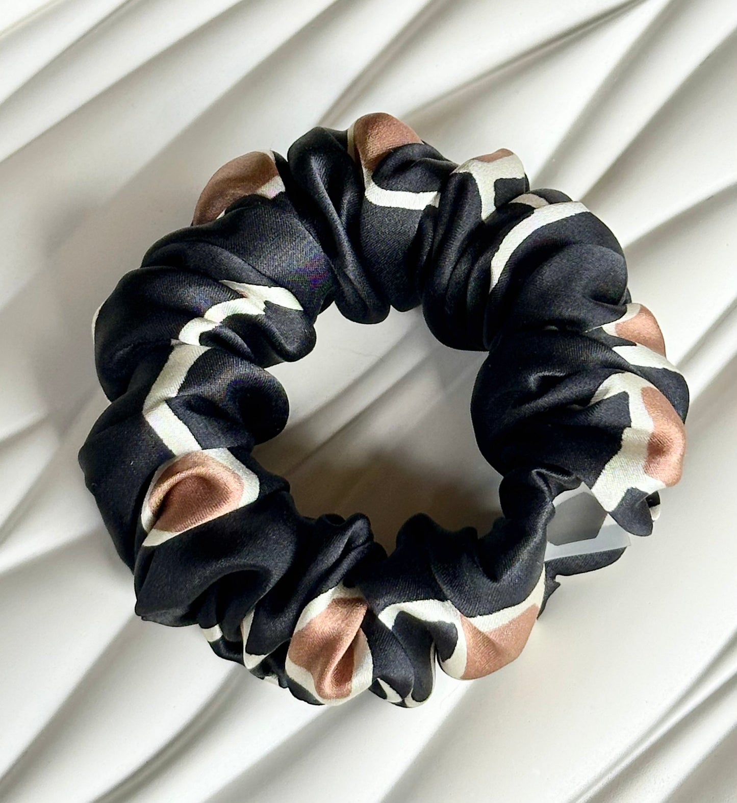 Patterned Silk Hair Scrunchie - product image 7