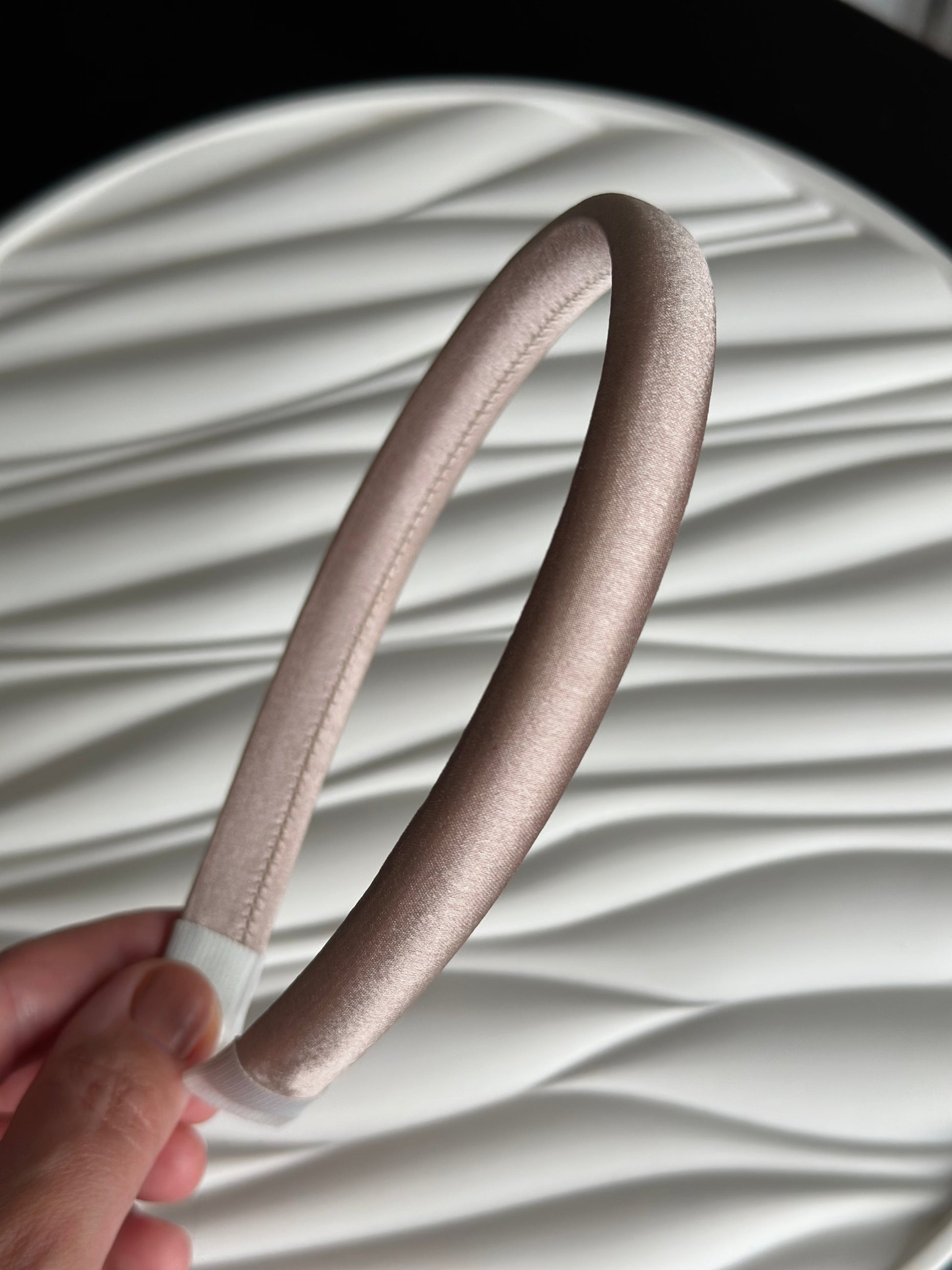 Hair Headband - Natural Silk, Latte - close-up detail view