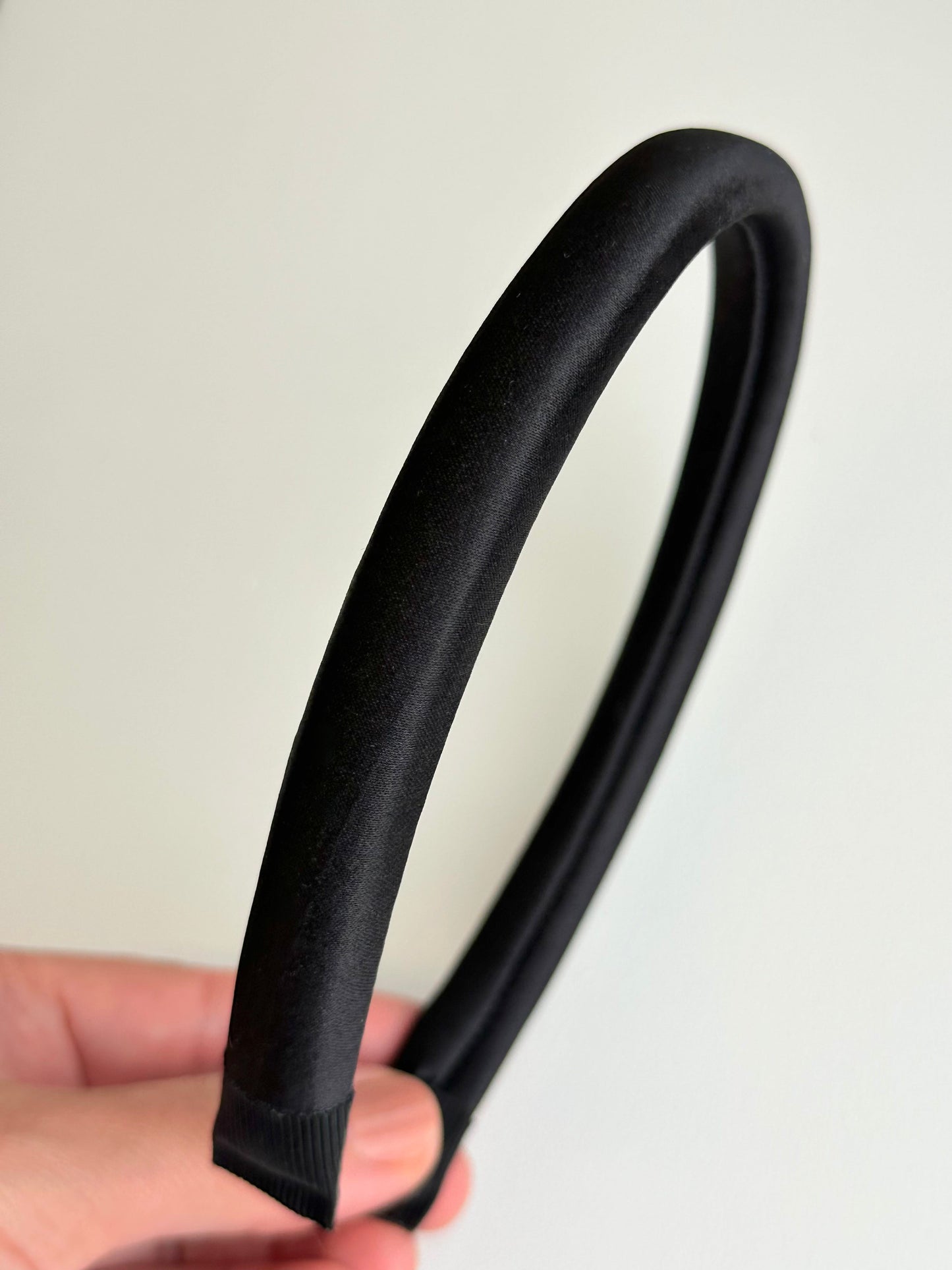 Hair Headband - Natural Silk, Black - close-up detail view
