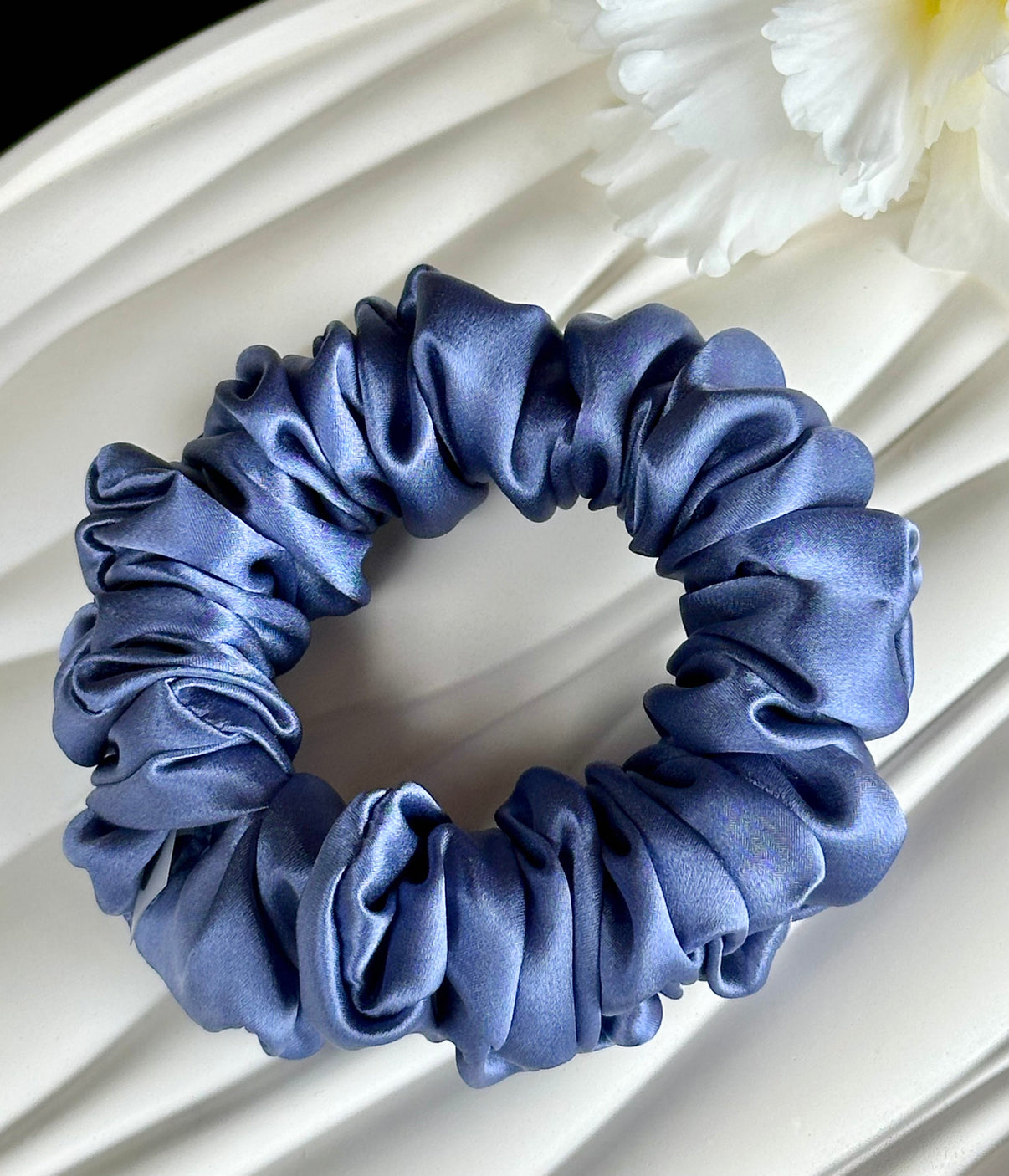 Mulberry Silk Hair Scrunchies - color variant 17