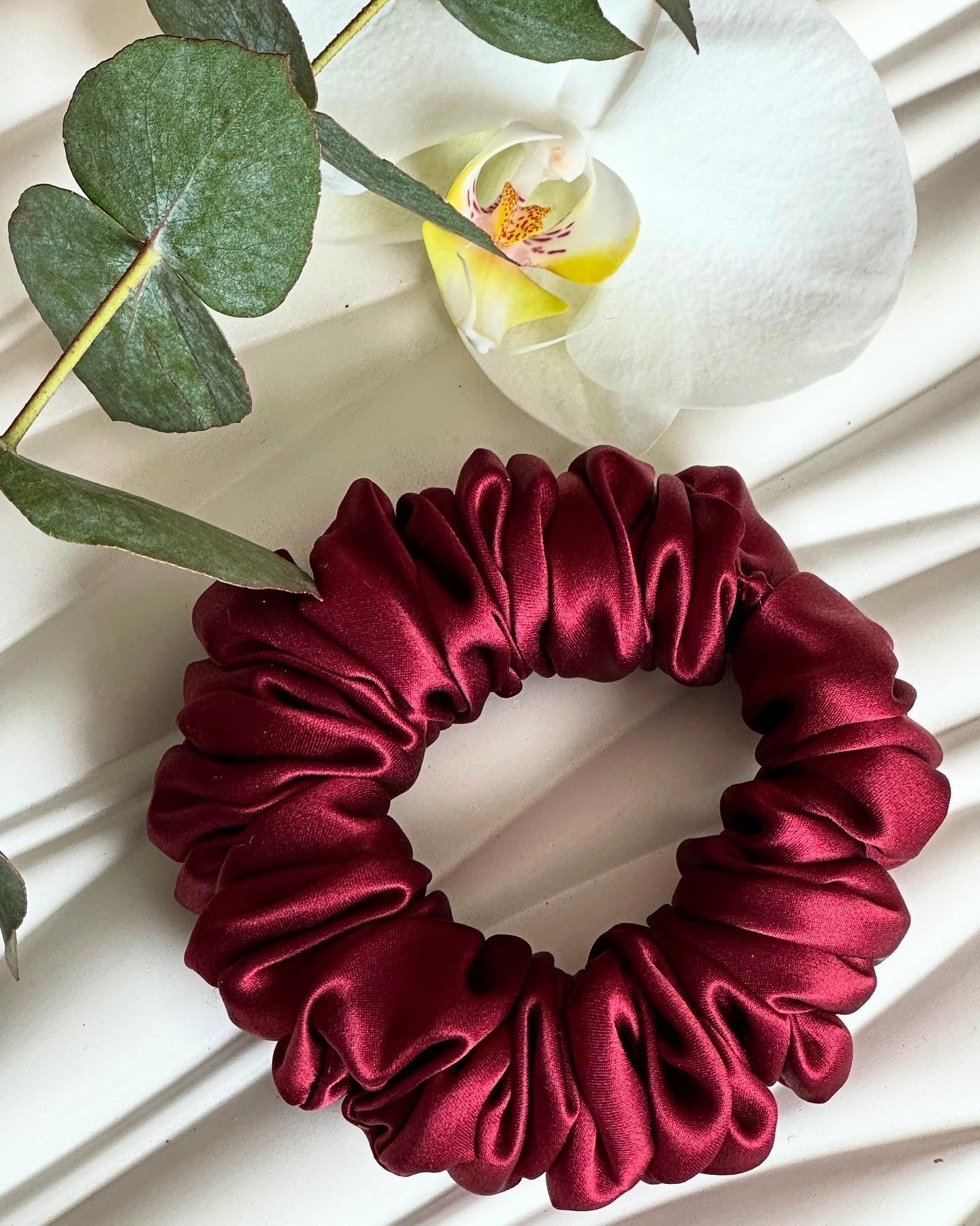 Mulberry Silk Hair Scrunchie - product image 6