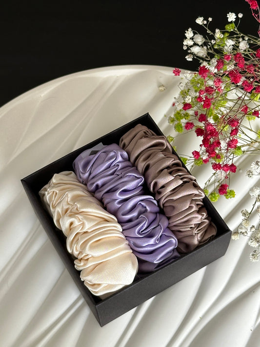 Silk Scrunchie Set - Fairytale - close-up detail view