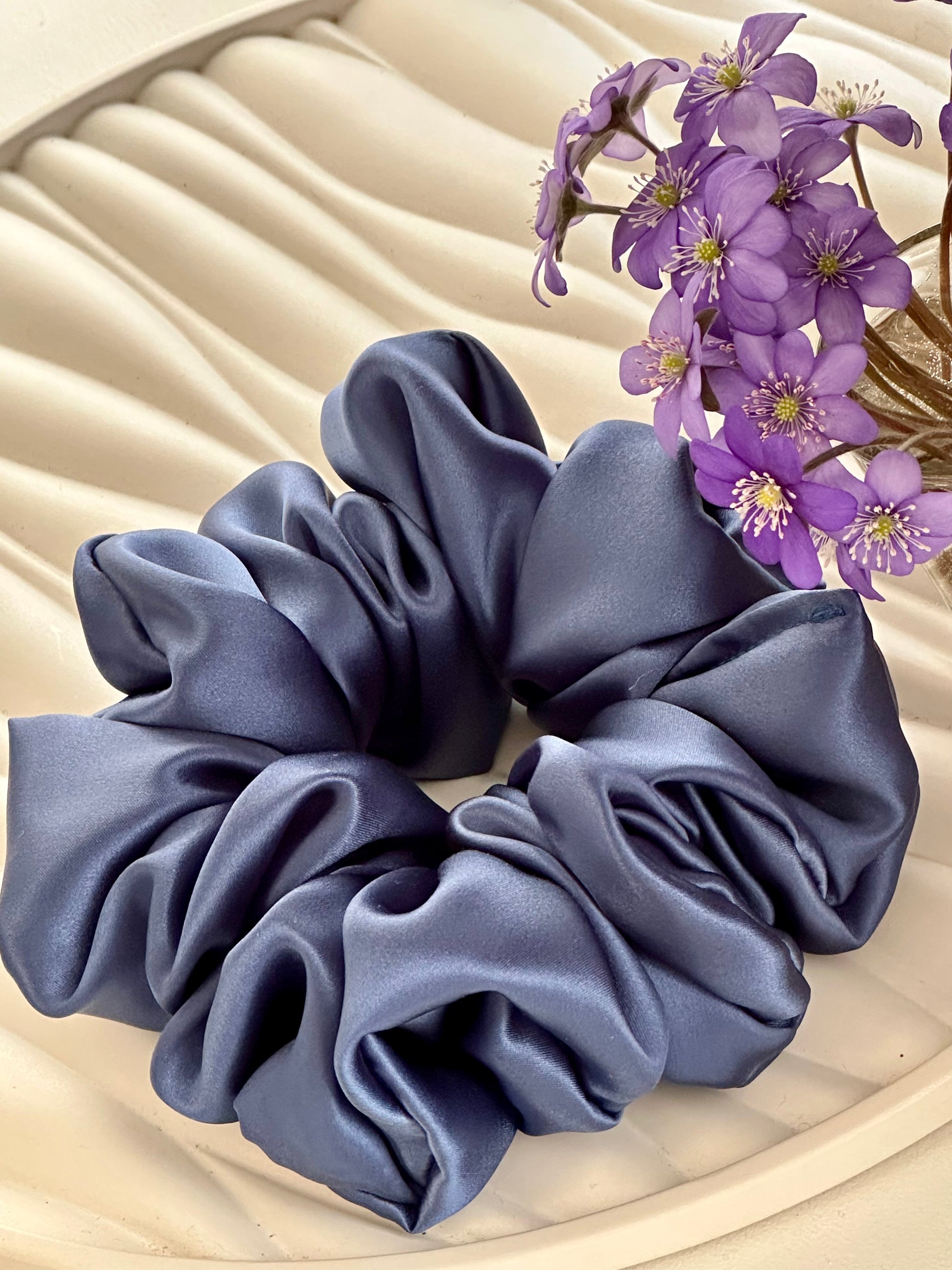Maxi Mulberry Silk Hair Scrunchies - view 3