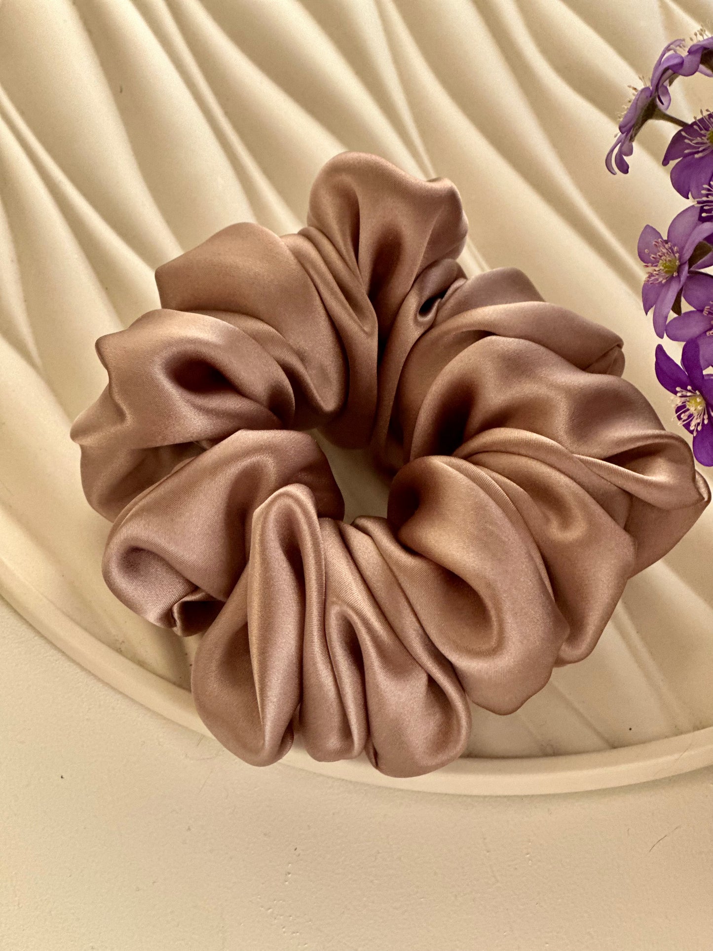 Maxi Mulberry Silk Hair Scrunchies - view 2